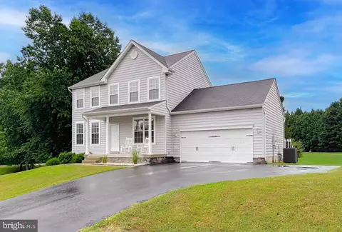 Exterior - 11209 Ruby Ct, Lusby, MD 20657 photo 2 of 7