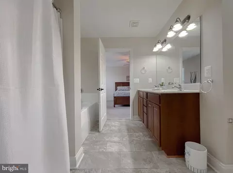 Entry Way - 11209 Ruby Ct, Lusby, MD 20657 photo 7 of 10