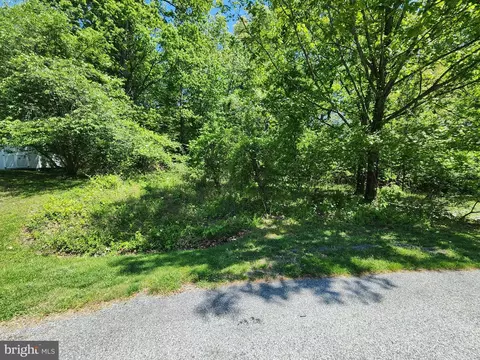 9665 Tara Dr, Dunkirk, MD 20754 photo 2