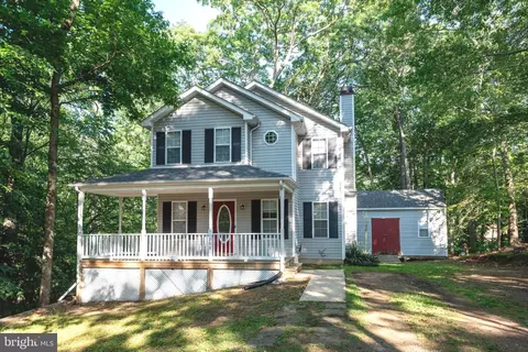 11288 Gunsmoke Ln, Lusby, MD 20657