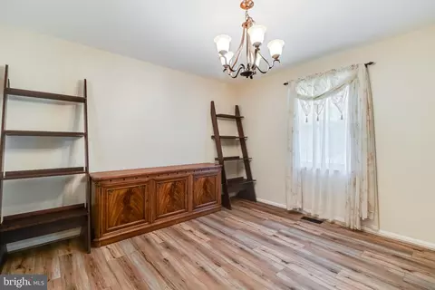 11215 Maplewood Dr, Dunkirk, MD 20754 photo 25