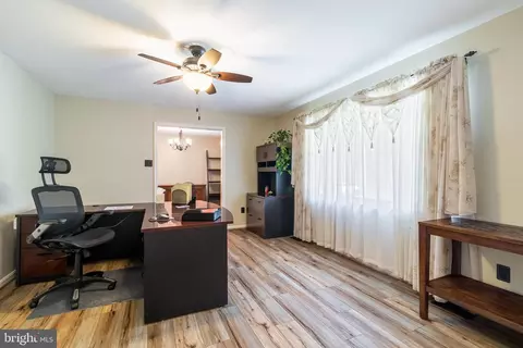 11215 Maplewood Dr, Dunkirk, MD 20754 photo 22