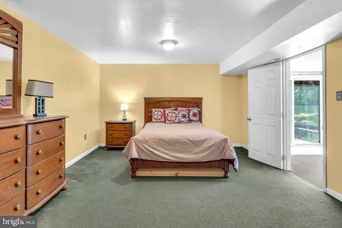 Bedroom - 9788 Howes Rd, Dunkirk, MD 20754 photo 8 of 8