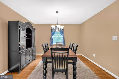 Dining - 9788 Howes Rd, Dunkirk, MD 20754 photo 1 of 2