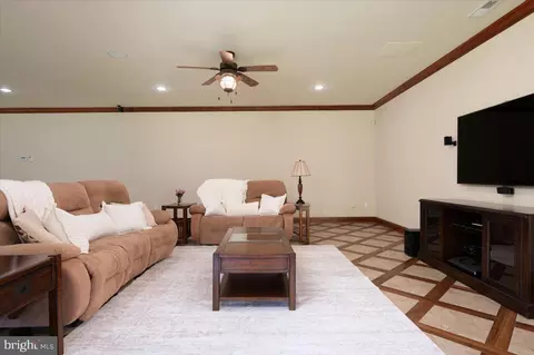 Living - 6675 Marshall Rd, Saint Leonard, MD 20685 photo 5 of 6