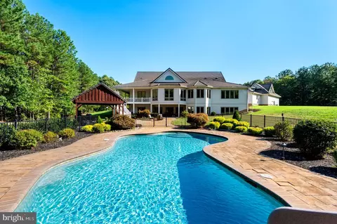 6675 Marshall Rd, Saint Leonard, MD 20685