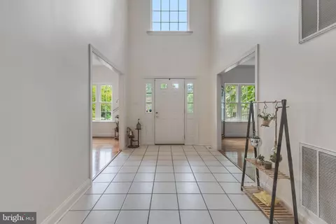 Entry Way - 3350 Lancer Ct, Dunkirk, MD 20754 photo 1 of 7