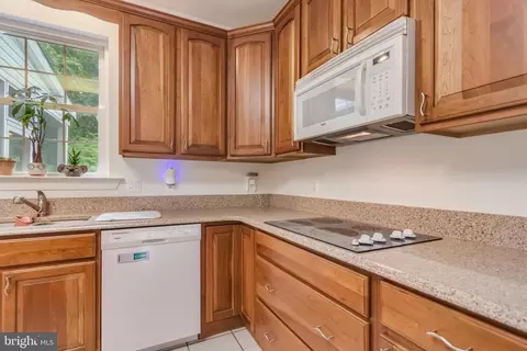 Kitchen - 3350 Lancer Ct, Dunkirk, MD 20754 photo 3 of 3