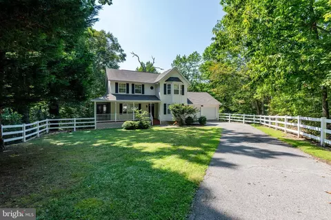11351 Redlands Rd, Lusby, MD 20657