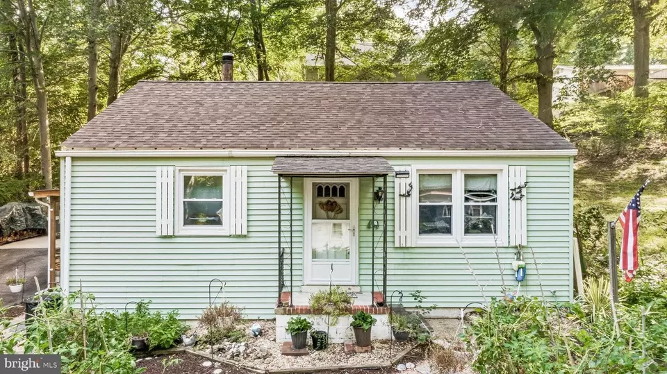 Exterior - 6080 Fir Rd, Saint Leonard, MD 20685 photo 2 of 8
