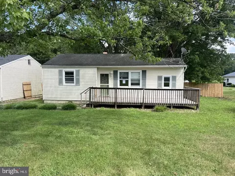 2590 Hallowing Point Rd, Prince Frederick, MD 20678