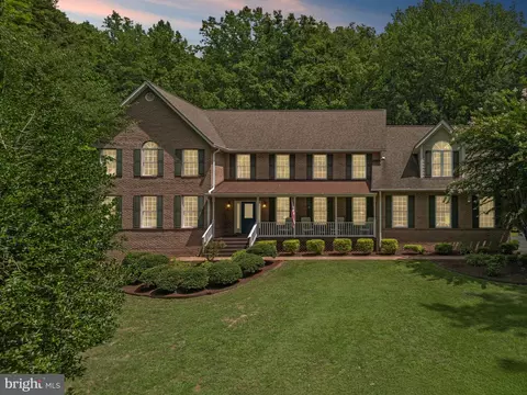 Exterior - 11931 Lyons Glen Ct, Dunkirk, MD 20754 photo 16 of 17