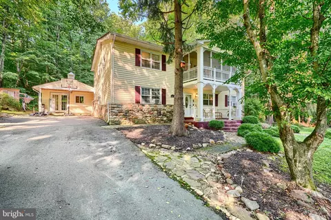 6065 Poplar Rd, Saint Leonard, MD 20685