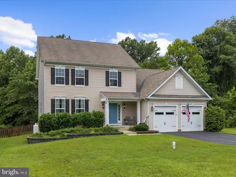 201 Finch Dr, Prince Frederick, MD 20678
