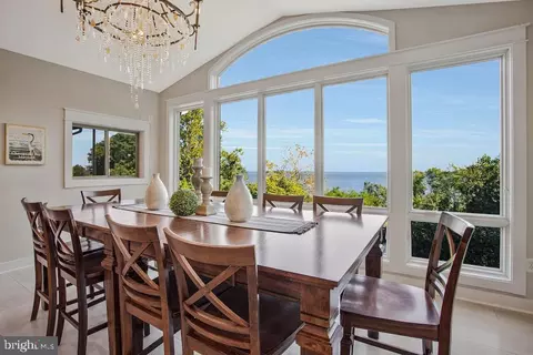 5130 Sea Fossil Dr, Huntingtown, MD 20639