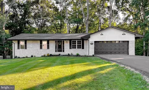 9617 Cortland Ln, Dunkirk, MD 20754