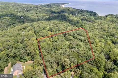 11870 Blue Point Ct, Lusby, MD 20657