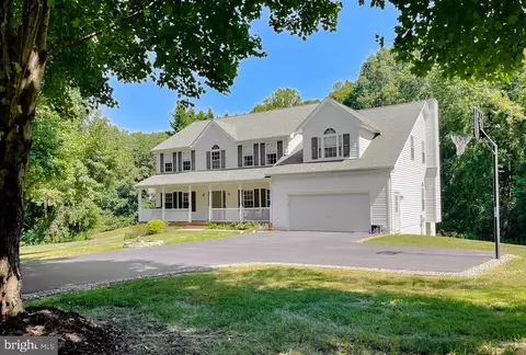 2925 Jalaber Ln, Huntingtown, MD 20639