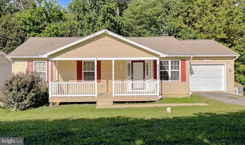 12439 Rimrock Ln, Lusby, MD 20657