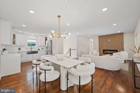 Dining - 11207 Maplewood Dr, Dunkirk, MD 20754 photo 3 of 3