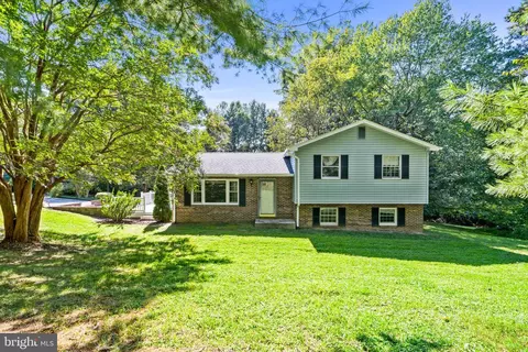7110 Bluegrass Way, Owings, MD 20736