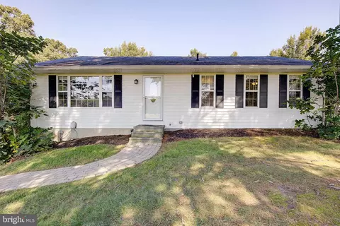 5930 Solomons Island Rd, Huntingtown, MD 20639