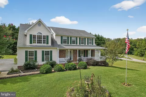 3100 Drawfield Ln, Huntingtown, MD 20639