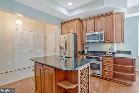 Kitchen - 735 Runabout Loop #735, Solomons, MD 20688 photo 4 of 7