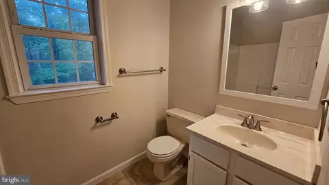 228 Thunderbird Dr, Lusby, MD 20657 photo 17