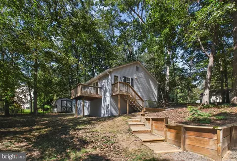 Exterior - 8449 Pine Blvd, Lusby, MD 20657 photo 5 of 6