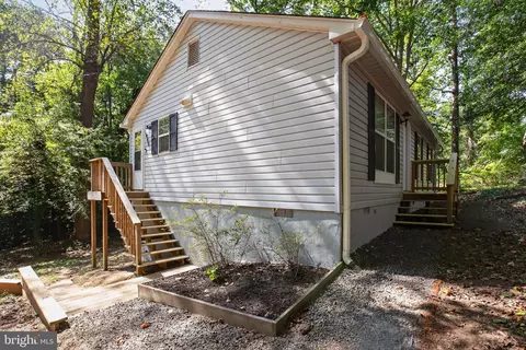 Other - 8449 Pine Blvd, Lusby, MD 20657 photo 8 of 10