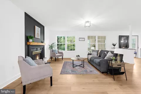 Living - 4045 Loving Dr, Dunkirk, MD 20754 photo 1 of 5