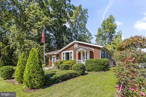 4008 10th St, North Beach, MD 20714