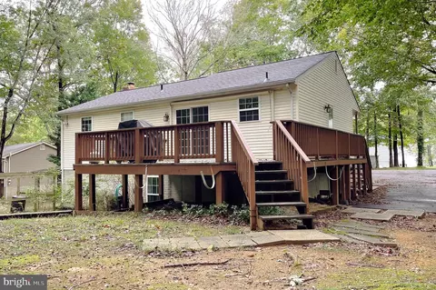 720 Willow Rd, Lusby, MD 20657 photo 2