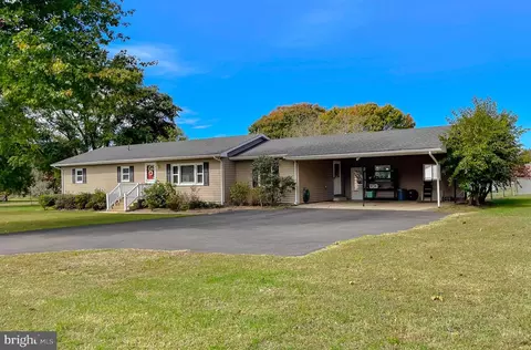 Exterior - 3345 Ferry Landing Rd, Dunkirk, MD 20754 photo 2 of 8