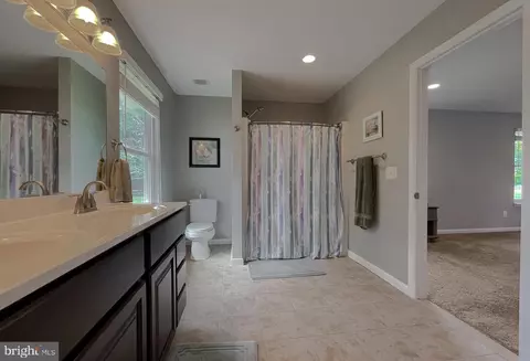Entry Way - 3345 Ferry Landing Rd, Dunkirk, MD 20754 photo 8 of 10