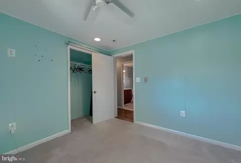 Bedroom - 3345 Ferry Landing Rd, Dunkirk, MD 20754 photo 5 of 8