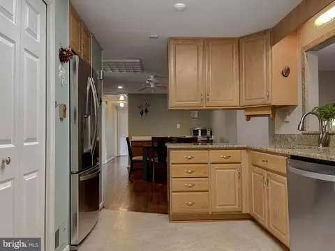 Kitchen - 3345 Ferry Landing Rd, Dunkirk, MD 20754 photo 2 of 4