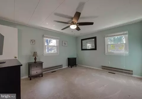 Bedroom - 3345 Ferry Landing Rd, Dunkirk, MD 20754 photo 2 of 8