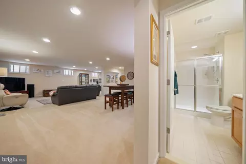 Entry Way - 400 Shipyard, Solomons, MD 20688 photo 19 of 20