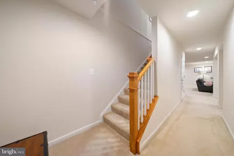 Entry Way - 400 Shipyard, Solomons, MD 20688 photo 15 of 20