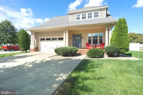 Exterior - 400 Shipyard, Solomons, MD 20688 photo 2 of 15