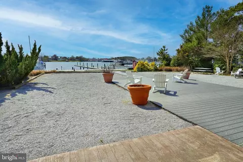 Exterior - 400 Shipyard, Solomons, MD 20688 photo 14 of 15