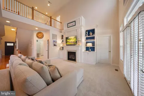 Living - 400 Shipyard, Solomons, MD 20688 photo 2 of 2