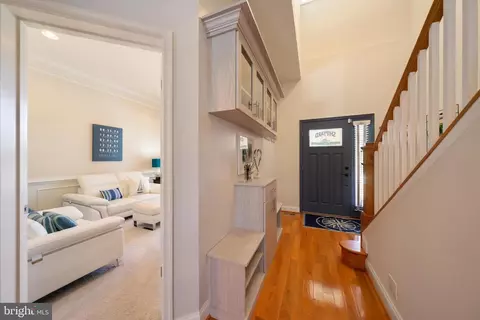 Entry Way - 400 Shipyard, Solomons, MD 20688 photo 4 of 20