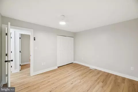 8815 Falling Leaf Dr, Owings, MD 20736 photo 23
