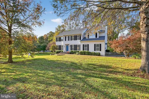 5650 Collington Ct, Huntingtown, MD 20639