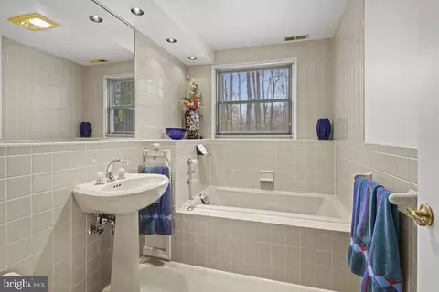 520 E Chesapeake Beach Rd, Owings, MD 20736 photo 32