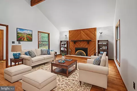 520 E Chesapeake Beach Rd, Owings, MD 20736 photo 3