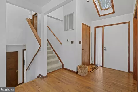 520 E Chesapeake Beach Rd, Owings, MD 20736 photo 2